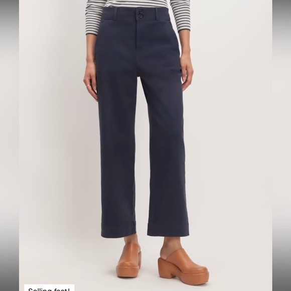 Everlane Organic Wide Leg Pant - Navy (see description for minor damage details) - Picture 2 of 8
